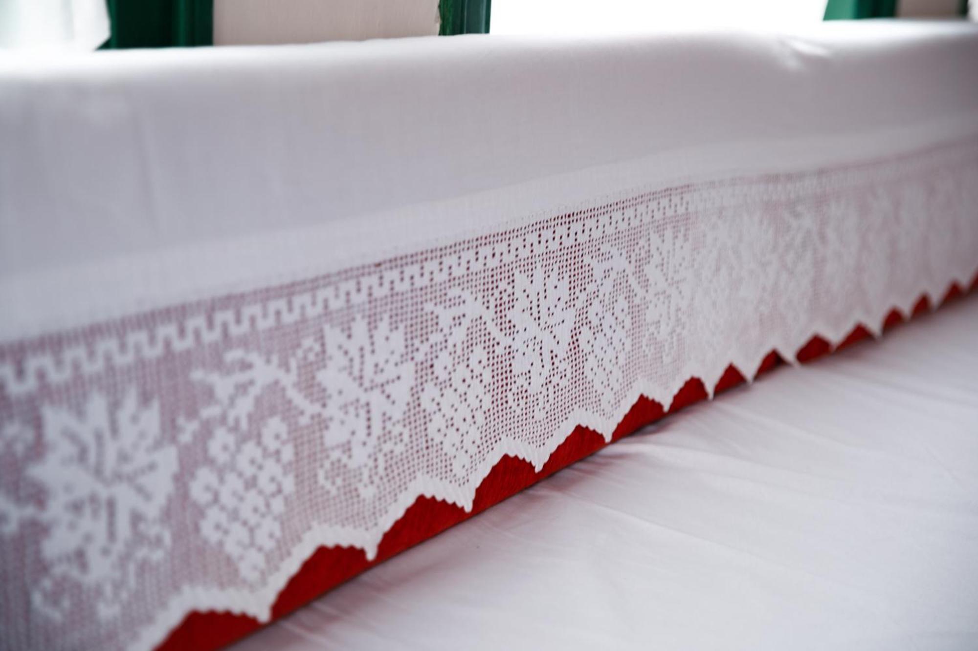 Guesthouse 1805 Gjirokaster Bagian luar foto